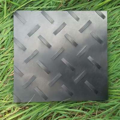 Hdpe extruded board bog mat track mat uhmwpe temporary access road mat with anti-slip surface easy install